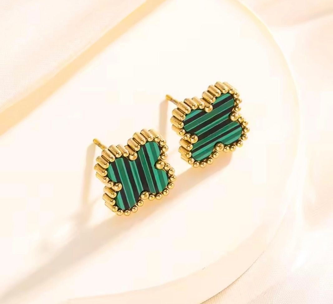 Leaf clover earrings (green)