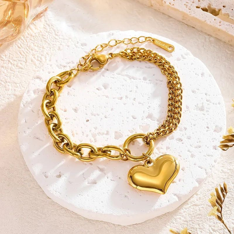 Chunky heart charm bracelet