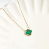 Green clover necklace