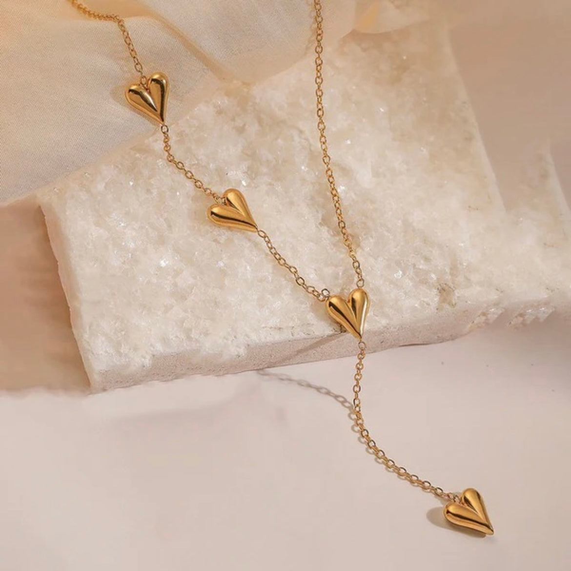 All over hearts necklace