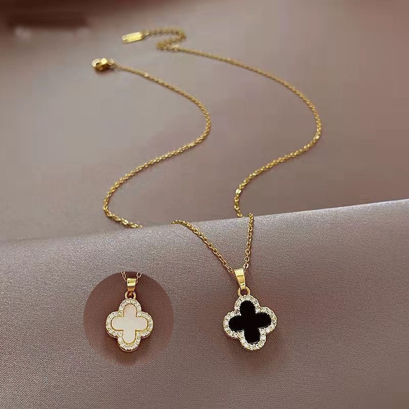 Reversible 4 leaf clover necklace