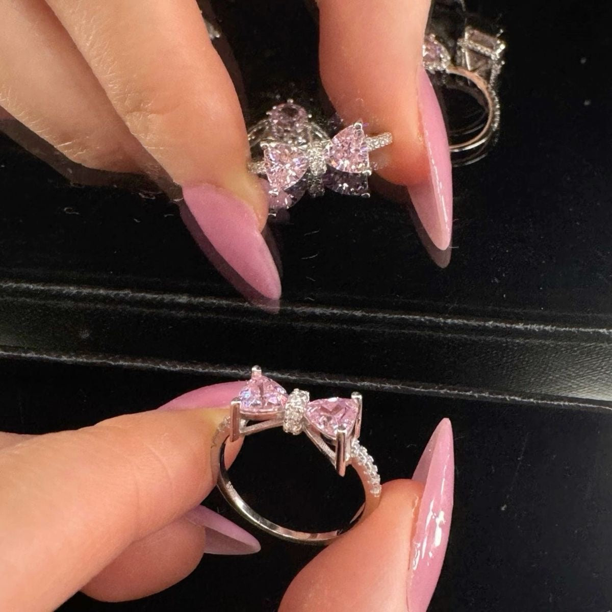 Princess bow ring (adjustable)