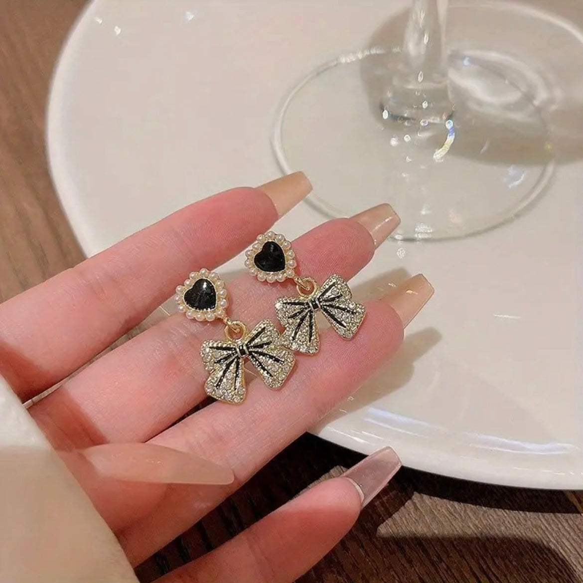 Mini bling bow earrings