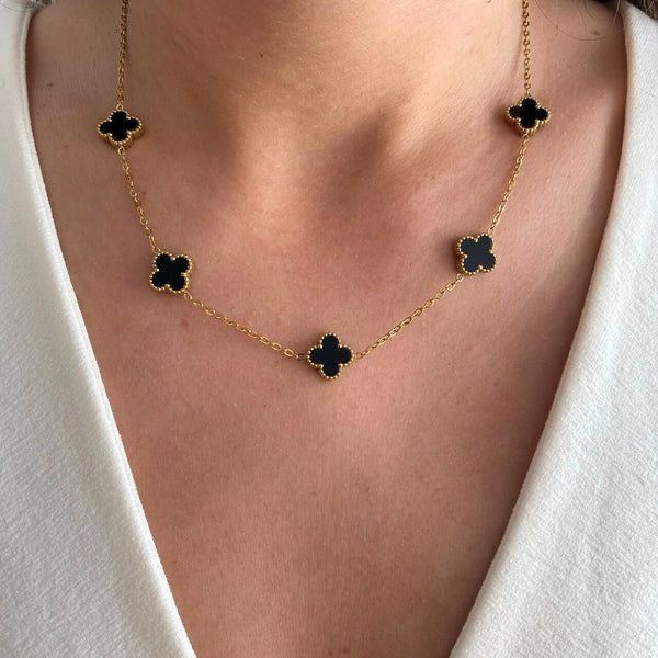 All over clover Leaf clover necklace (black)