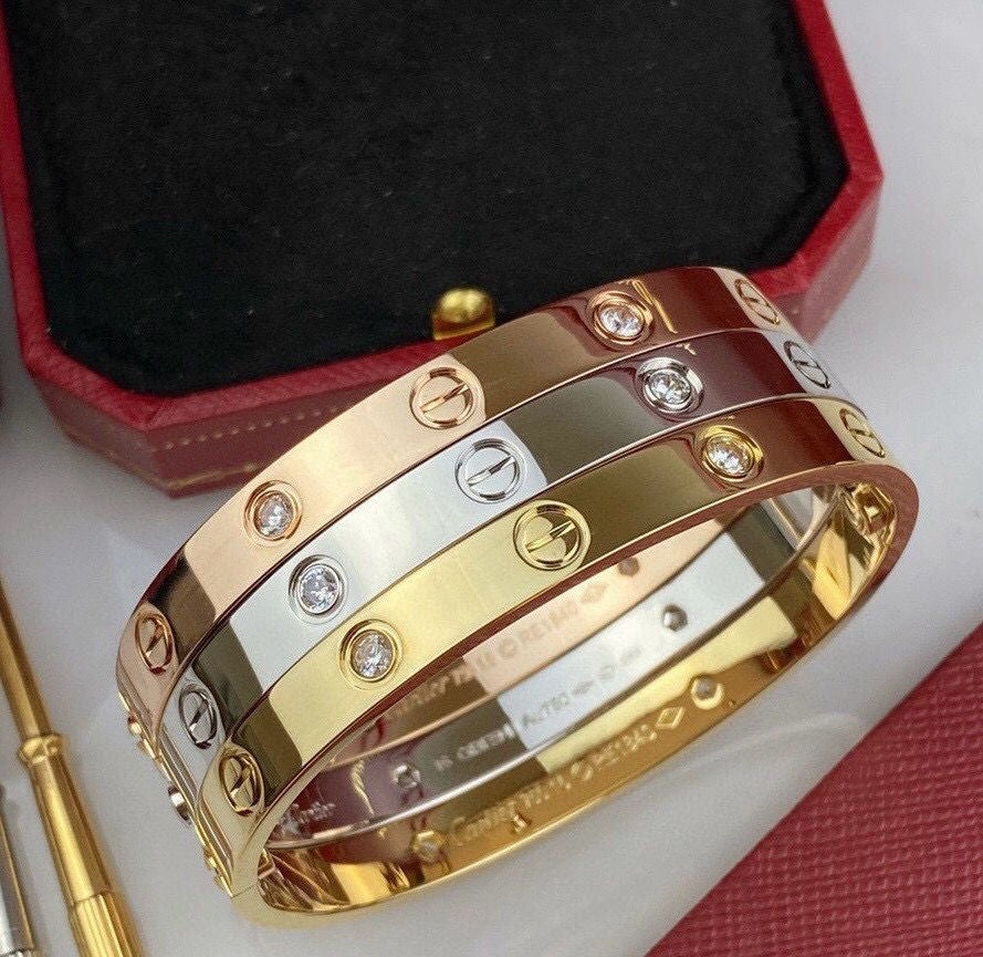 Trending love band bangle