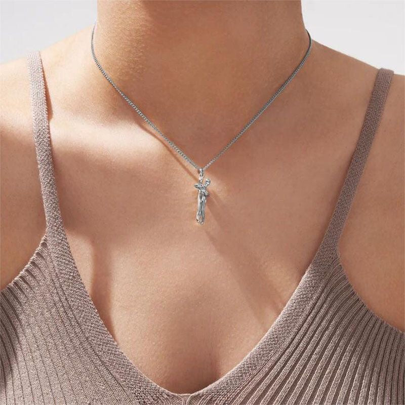 Hold me tight necklace