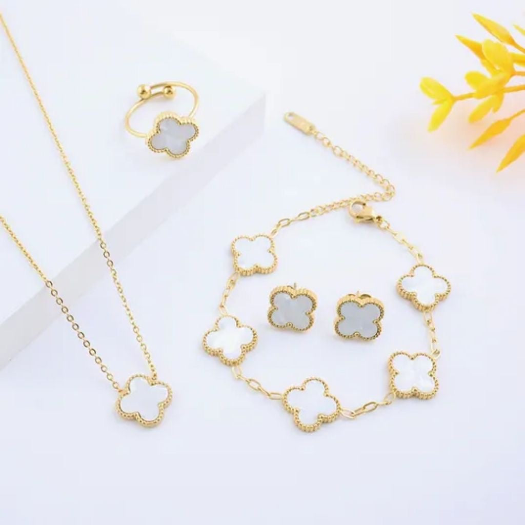 Leaf clover set