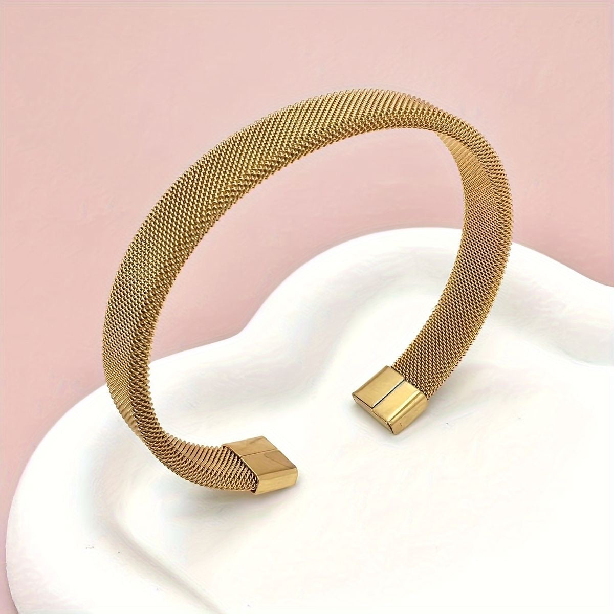 Golden knitted kada