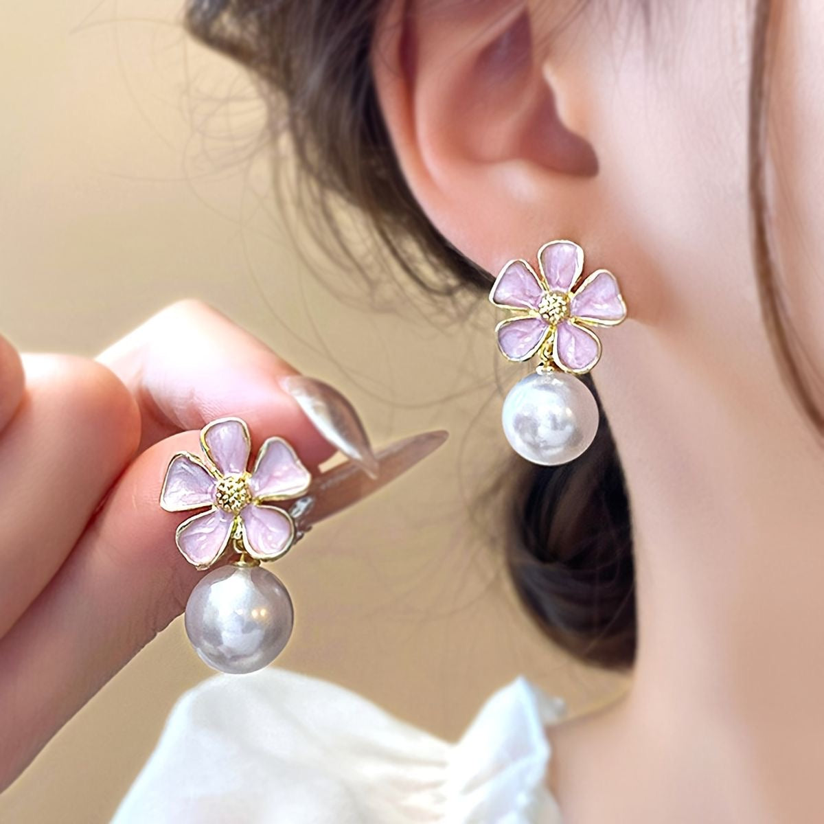 Pearl flower earrings